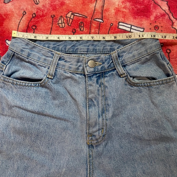3.3 Field Trip High Waisted Jeans - Picture 4 of 7